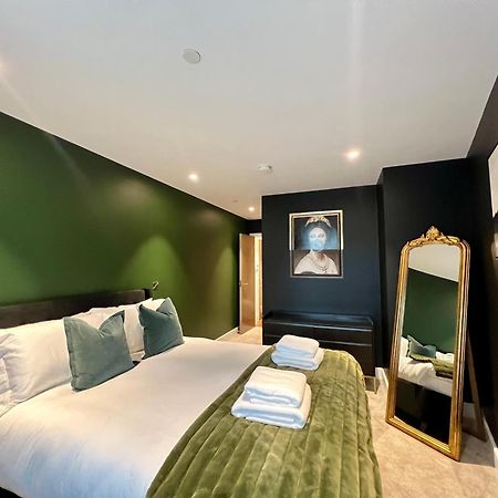 דירות יורק The Midnight Garden Escape At Ryedale House מראה חיצוני תמונה