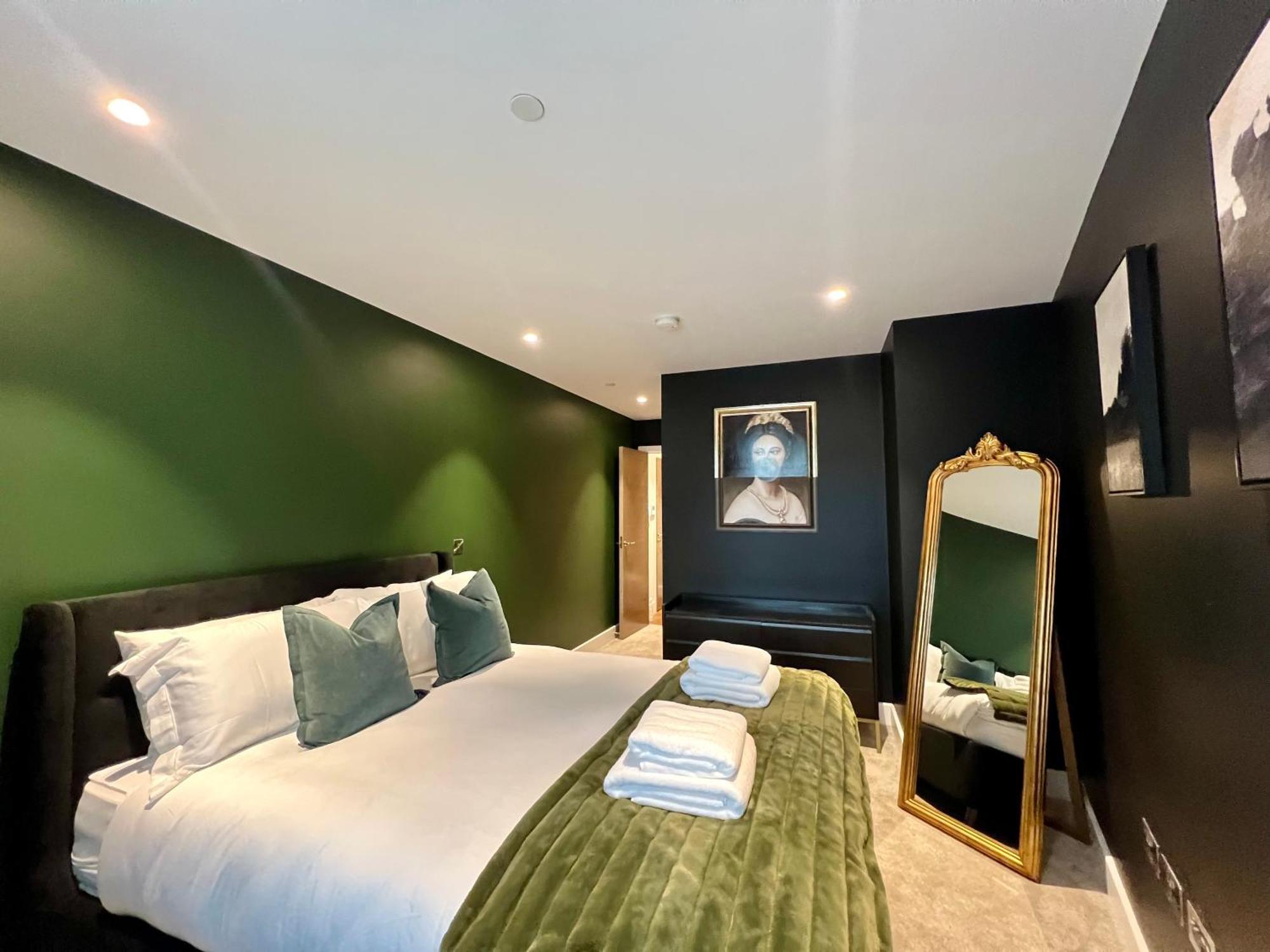 דירות יורק The Midnight Garden Escape At Ryedale House מראה חיצוני תמונה